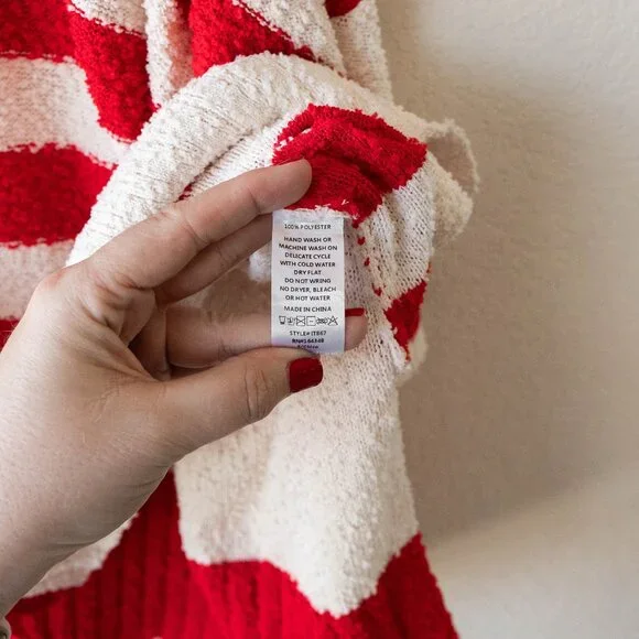 First Love Textured Striped Oversized Cardigan Sweater Small Red White Button - Picture 10 of 12